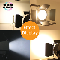 Projecteur Fresnel LED COB 100W CRI≥95 15 ° -30 °   Ventilateur silencieux sans fil DMX RDM à zoom électrique pour studio et théâtre