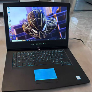 Ordinateur portable de jeu Alie-nware 15 R3 avec processeur I7-7700HQ 2,8 GHz, 16 Go de RAM, SSD 512 Go et clavier anglais FHD de 15,5 pouces - Product Image 1