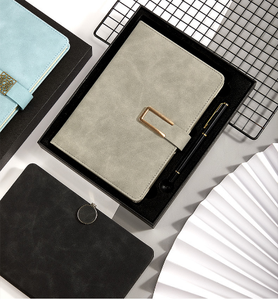 Cahier en cuir de mouton A5 pour réunions d'affaires et conférences, tenue de registres, logo personnalisable - Product Image 2