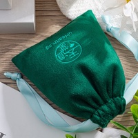 Pochette en velours de stockage à cordon de serrage portable cadeau personnalisé réutilisable direct d'usine, sac pochette souple à logo imprimé blanc
