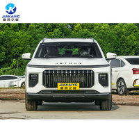 Nouveau SUV Jetour X70 PLUS 2025 Automatique Euro VI R19 Intérieur Sombre Conduite à Gauche avec Toit Ouvrant Panoramique
