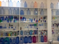 Préformes PET en gros d'usine, couleurs personnalisées pour bouteilles cosmétiques, 4.5g/8.2g/9.5g/10.5g/12.5g/20g/30g, col de 20mm