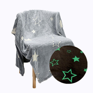 Di alta Qualità Super Soft Velluto Accogliente Stella Brillante Luminoso Tiro Glow in The Dark Coperta di flanella - Product Image 1