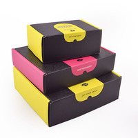 Offre Spéciale vêtements baskets mailer chaussure sac à main boîtes d'emballage noir boîte à chaussures ondulée personnalisée