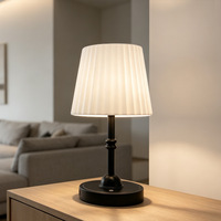 Lampe de table minimaliste moderne en verre plissé avec commande tactile, gradation progressive, lumière nocturne tricolore pour chambre et bureau