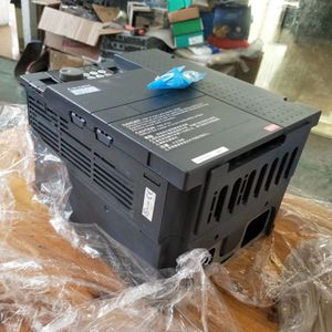 ไดรฟ์ FR-F700 ซีรีส์ สำหรับคอมเพรสเซอร์และมอเตอร์ แบบเฟสเดียวและสามเฟส 11kW 15kW 18.5kW ระดับการป้องกัน IP54 - Product Image 3