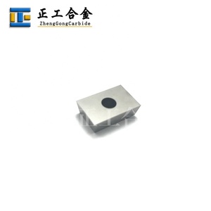 Inserts de fraisage CNC frittés en carbure de tungstène Offres Spéciales de haute précision haute vitesse haute efficacité pour les bovins de moutons de cheval - Product Image 1