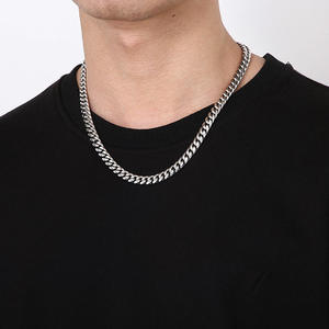 ขายส่งสร้อยคอทอง 18K และสแตนเลสแบบ Curb Chain สำหรับผู้ชาย ผู้หญิง และเด็กผู้ชาย - Product Image 1