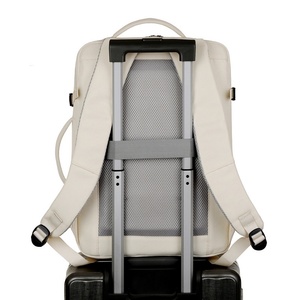 Nouveau Sac à Dos Professionnel Simple 2025 en Tissu Oxford Résistant à l'Eau Grande Capacité Antivol avec Fermeture Éclair en Nylon Unisexe - Product Image 4