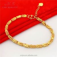 Bijoux de Dubaï Bracelet plaqué or Bracelet pour femmes en laiton plaqué or Bracelet fin plaqué or Petite fleur Bracelet à moule inversé