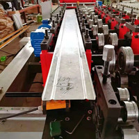 Ligne de production de chemins de câbles Machines de fabrication de paniers de câbles Machine de formage de rouleaux