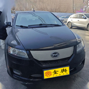 Voiture électrique d'occasion <span class=keywords><strong>Byd</strong></span> <span class=keywords><strong>E6</strong></span> 2016 400 Elite Compact Mpv 5 portes 5 places <span class=keywords><strong>Prix</strong></span> bas Voitures électriques Faible kilométrage Véhicules d'occasion BydE6 - Product Image 2