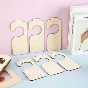 Porte-clés personnalisable en bois à suspendre pour bébé, en tilleul et pin écologiques, pour décoration de chambre d'enfant style bohème - Product Image 4