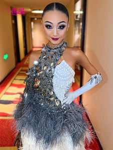 Abito da Ballo Latino Vennystyle per Donne, Costume da Competizione con Strass, Abbigliamento Professionale Standard con <span class=keywords><strong>Gonna</strong></span> <span class=keywords><strong>di</strong></span> <span class=keywords><strong>Piume</strong></span> - Product Image 3