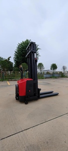 Chariot élévateur électrique d'<span class=keywords><strong>agv</strong></span> d'empileur de palette de Walkie de camion électrique de Walkie 1.5 tonnes à vendre - Product Image 4