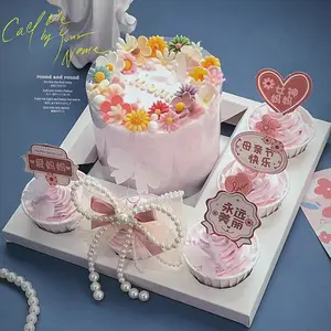 Kotak cupcake mewah kecil putih logo cetak kustom dan kotak tote kue panggang