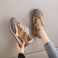 Nouvelles baskets rétro polyvalentes pour femmes 2026, vente en gros OEM ODM, chaussures légères plates décontractées pour le printemps, l'automne, les voyages et la marche