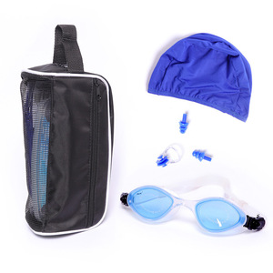 Ensemble de lunettes de natation avec bonnet, bouchons d'oreilles, pince-nez réglable, anti-buée, étanche, pour adultes, équipement de natation d'été, sac de rangement en maille - Product Image 1