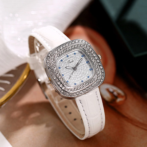 Nuevo Reloj de Mujer con Incrustaciones de Diamantes, Diseño de Cielo Estrellado, Correa de Cuero, Reloj de Pulsera de Cuarzo Cuadrado para Damas - Product Image 2