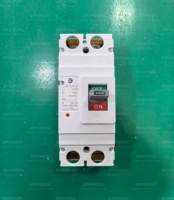 Pemutus Sirkuit Cetak (Molded Case Circuit Breaker) Tenaga Listrik DC M1 MCCB 1 Kutub 2 Kutub 4 Kutub 20ka 1000V untuk Sistem PV, Pabrik OEM ODM