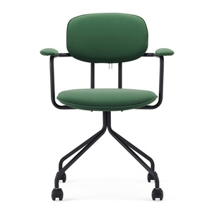 Silla de Oficina o Salón Nórdica Verde de Terciopelo o Cuero con Ruedas - Product Image 1