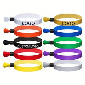สายรัดข้อมือผ้าโพลีเอสเตอร์พิมพ์ลายโลโก้ตามสั่ง สีสันสดใส สำหรับงานโปรโมชั่น งานดนตรี และกีฬา - Product Image 1