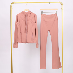 ชุดออกกำลังกายผู้หญิงไซส์ใหญ่ สีพื้น ผ้าโพลีเอสเตอร์/ไนลอน ระบายอากาศได้ดี แบบ 2 ชิ้น เสื้อแขนยาวคอตั้งทรงบาน - Product Image 4