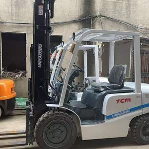 מלגזה משומשת מקורית TCM 3 טון, 3 שלבים, מלגזות TCM 3 טון, עוצמה חזקה, מלגזת דיזל משומשת 3 טון FD30 - Product Image 3