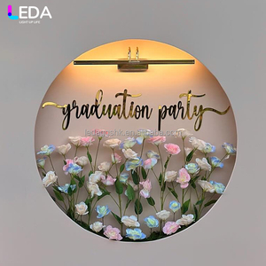 LEDA สินค้ามาใหม่ ราคาโรงงาน ขายดี ฉากหลังงานแต่งงานอะคริลิค PVC สีขาว ตกแต่งด้วยดอกไม้แขวน ฉากหลังเวทีสำหรับตกแต่งผนัง - Product Image 4