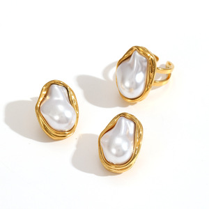Ensemble bague et boucles d'oreilles plaqué or avec perles d'imitation irrégulières pour femme, bijoux de fête, sertissage clos, TE4399 Dongguan Fashion - Product Image 2