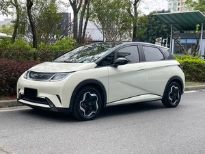 BYD Dolphin d'occasion <span class=keywords><strong>2021</strong></span>, Électrique, Conduite à Gauche, Autonomie 405 km, Batterie <span class=keywords><strong>Blade</strong></span> 44,9 kWh, Recharge Rapide, Sièges en Cuir, Usage Familial - Product Image 2
