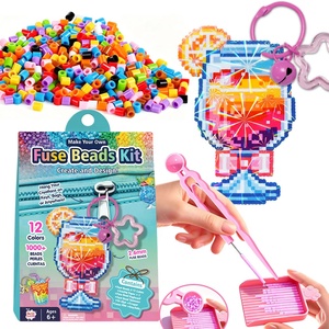 Kit de perles thermocollantes holographiques de 2,6 mm à <span class=keywords><strong>prix</strong></span> d'usine en gros pour l'art DIY détaillé avec film laser - Product Image 2