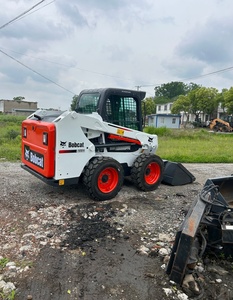 Chargeuse sur pneus/chargeuse compacte Bobcat d'occasion modèles S550, S130, S150, S160, S250 - Product Image 4
