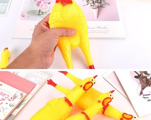 Pollo chillón personalizado al por mayor, pollo <span class=keywords><strong>desesperado</strong></span> que emite sonidos, alivia el aburrimiento y el estrés, juguete creativo para mascotas para ventilar el malestar y hacer bromas. - Product Image 5