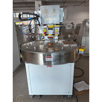 Machine de scellage sous blister automatique à bras unique haute fréquence pour cartes SD et batteries