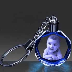 K9 Clear Crystal Images Crystal Keychain Custom 3D Crystal Photo Keychain with Changeable LED Light for Souvenir Gift
