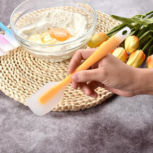 Spatule en silicone intégrée translucide, petit outil de pâtisserie, spatule à <span class=keywords><strong>crème</strong></span> et couteau mélangeur pour gâteaux - Product Image 5