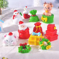 Maisons miniatures de Noël en résine en gros, maisons enneigées et accessoires miniatures pour décorations de Noël de maison de poupée