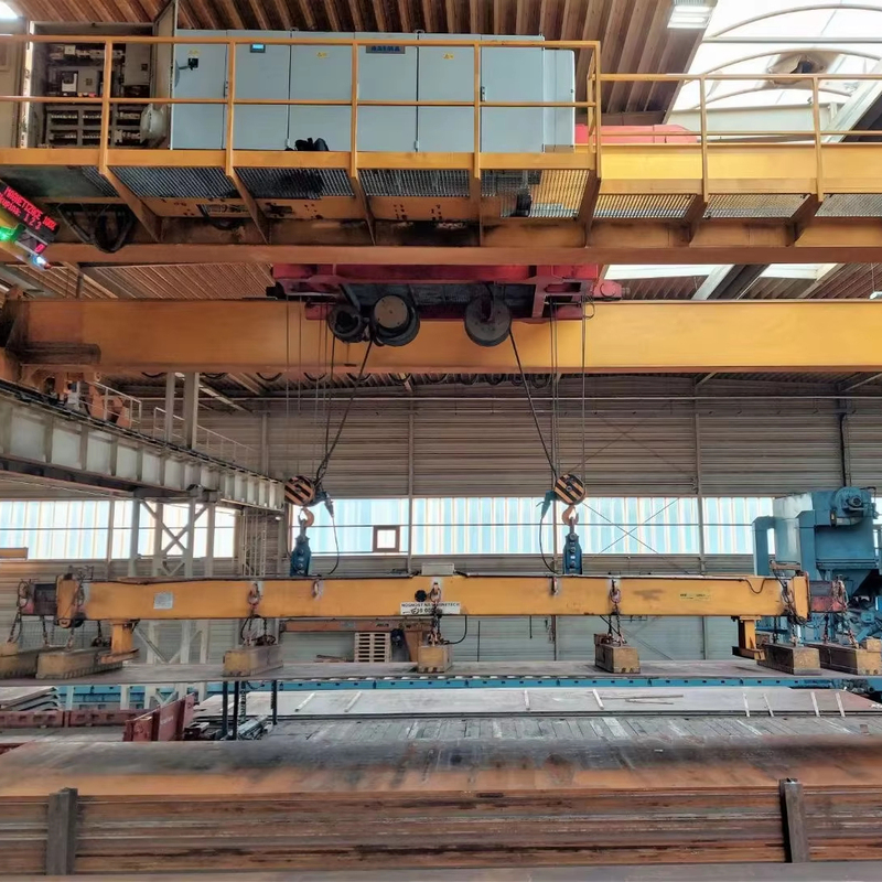 Overhead Crane and Gantry Crane Suitable