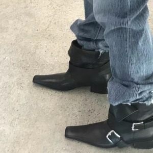 Botines Cortos de Tacón Grueso Antideslizantes con Punta Cuadrada y Cuello Plegable de Diseño Exclusivo Estilo Coreano 2026 para Mujer - Product Image 4