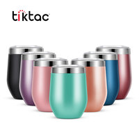 Ensemble cadeau de luxe personnalisé, gobelets à vin en acier inoxydable isolés, or rose scintillant