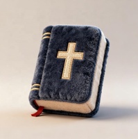 Oreiller en peluche personnalisé Bible avec broderie croisée souvenir religieux personnalisé écriture douce jouet en peluche chrétienne