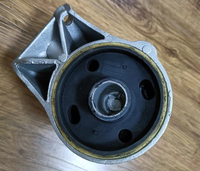 Renault R21 Support moteur avant droit Accessoires de voiture 7700769720