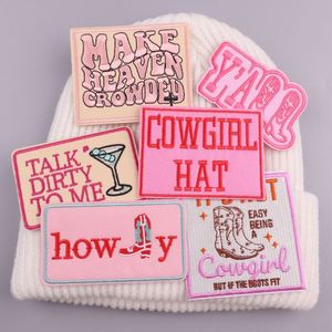 Nouveaux patchs brodés thermocollants roses style western pour cowboys et cowgirls, patchs personnalisés avec logo brodé pour casquettes de camionneur et vêtements - Product Image 2