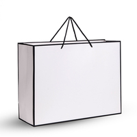 Sacs cadeaux en papier écologiques de haute qualité avec logo imprimé personnalisé, sacs en papier kraft avec votre propre logo pour les cosmétiques