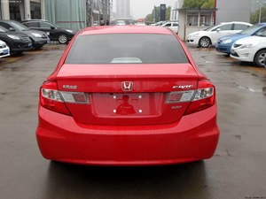 Honda Civicc1.8L automatico miglior <span class=keywords><strong>prezzo</strong></span> <span class=keywords><strong>usato</strong></span> con sedili in pelle telecamera posteriore FWD Drive sterzo sinistro - Product Image 3