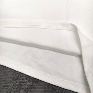 Felpa Girocollo Personalizzata di Alta Qualità Tagliata <span class=keywords><strong>e</strong></span> Cucita con <span class=keywords><strong>Stampa</strong></span> Serigrafica <span class=keywords><strong>e</strong></span> T-shirt da Uomo con Manica Raglan 100% Cotone - Product Image 6