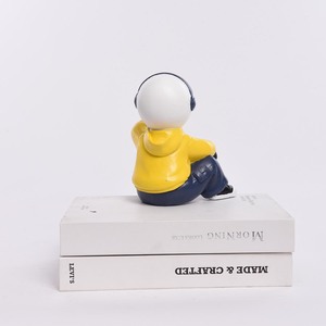 Hip Hop <span class=keywords><strong>Astronaut</strong></span> Statue Tisch Ornamente Kreative Raumfahrer Geburtstags feier Dekorationen - Product Image 6