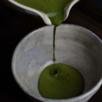 Matcha de qualité supérieure de qualité cérémonielle en gros du Japon, marque privée, 30g, 50g, 100g, poudre de matcha, poudre de thé vert matcha