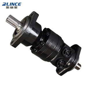 Cosechadora de zanahorias de doble eje Blince M+S MRB WR OMR 315 375 con motor hidráulico Charlynn para apisonadora - Product Image 2